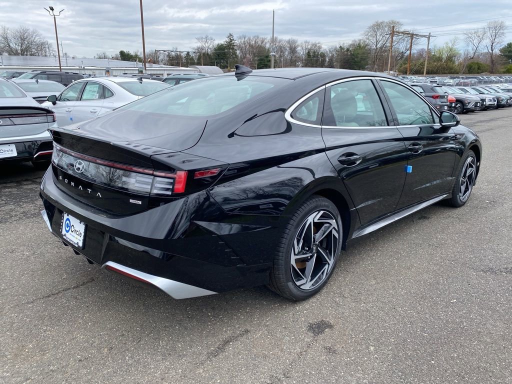 New 2026 Hyundai Sonata SEL AWD/4WD image 4