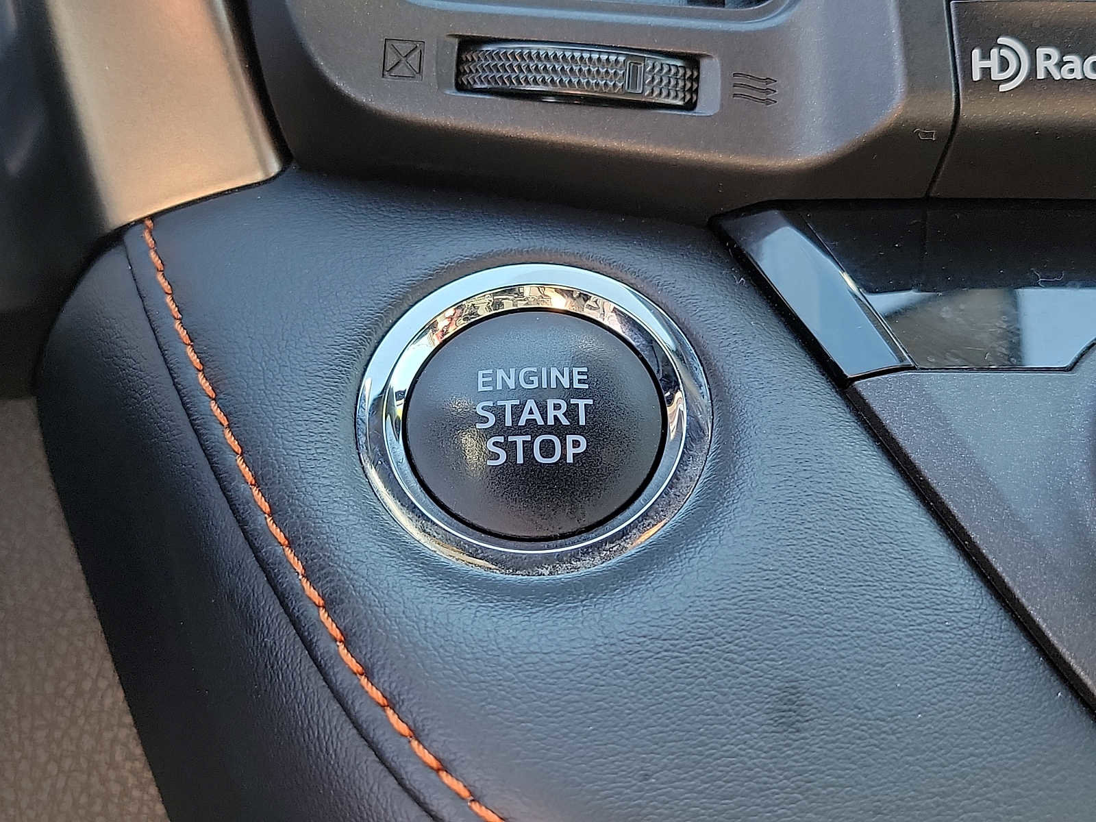 Used 2017 Toyota RAV4 SE image 24