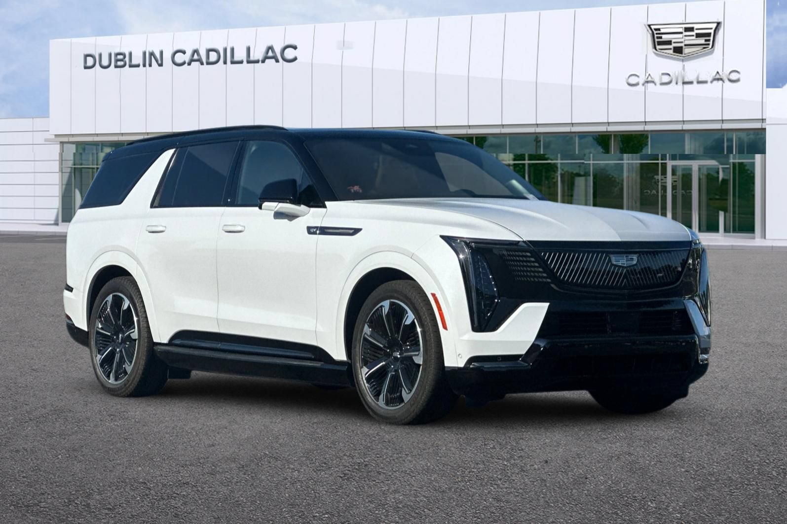 Certified 2026 Cadillac Escalade IQL Sport 2 AWD/4WD image 2