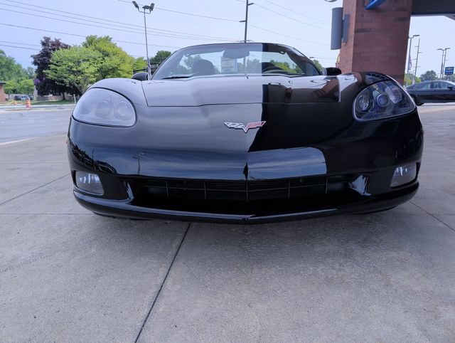 Used 2006 Chevrolet Corvette Convertible w/ Preferred Equipment Group RWD image 9