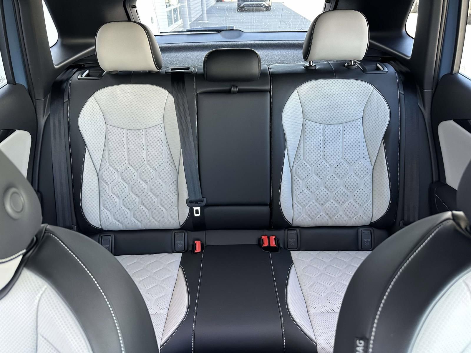 New 2026 Volkswagen Tiguan SEL R-Line image 14