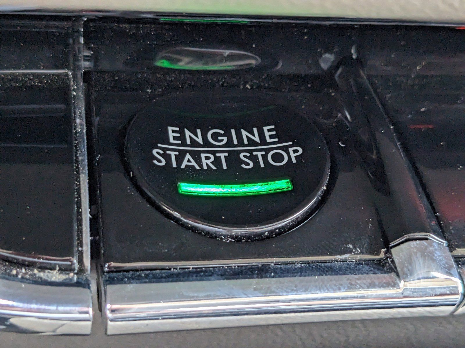 Certified 2023 Lincoln Nautilus Reserve w/ Equipment Group 202A image 30