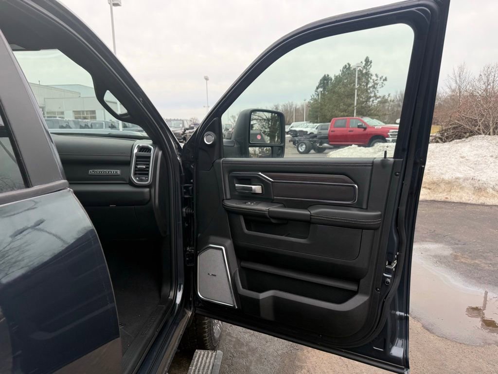 New 2025 RAM 2500 Laramie image 20
