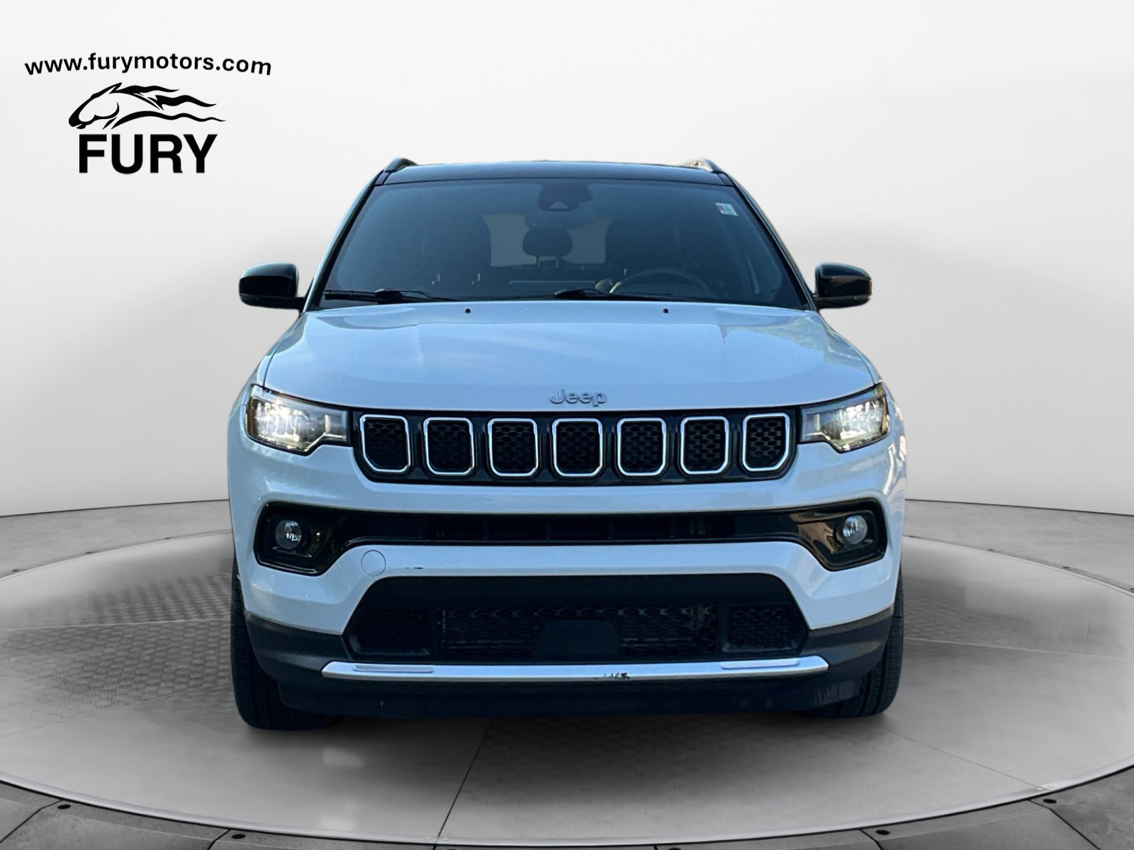 Used 2023 Jeep Compass Limited AWD/4WD image 9