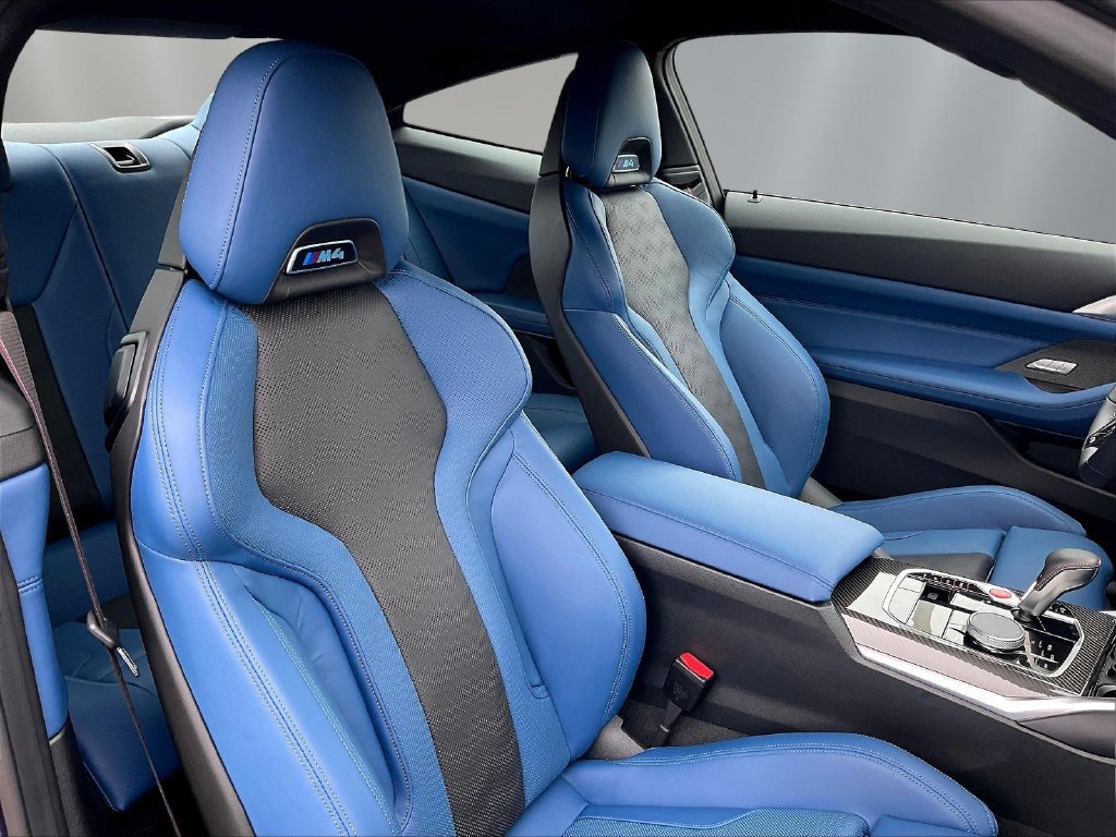 Used 2025 BMW M4 xDrive Competition w/ Executive Package AWD/4WD image 29