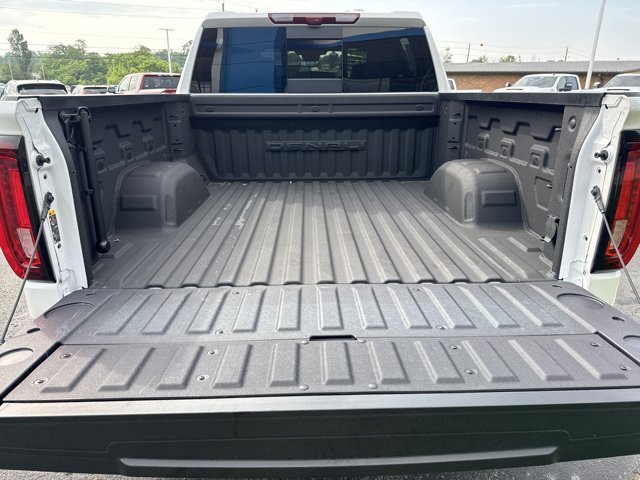 Used 2024 GMC Sierra 1500 Denali w/ Technology Package image 12