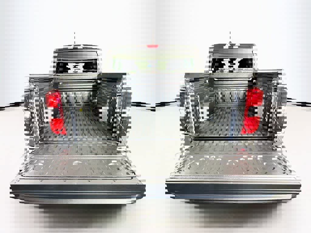 New 2025 Ford Maverick XLT w/ XLT Luxury Package image 20