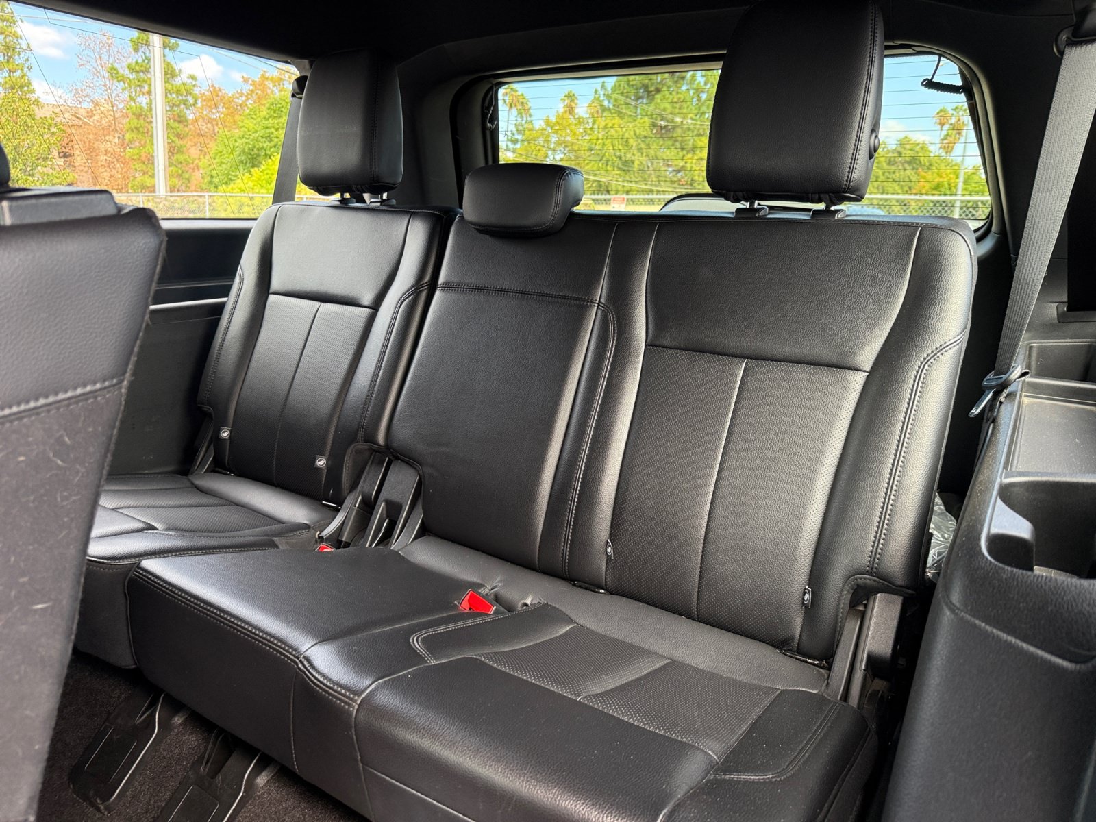 Used 2020 Ford Expedition Max XLT w/ Equipment Group 202A AWD/4WD image 21