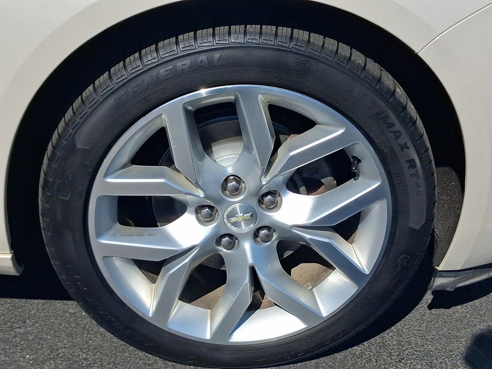 Used 2014 Chevrolet Impala LTZ image 8