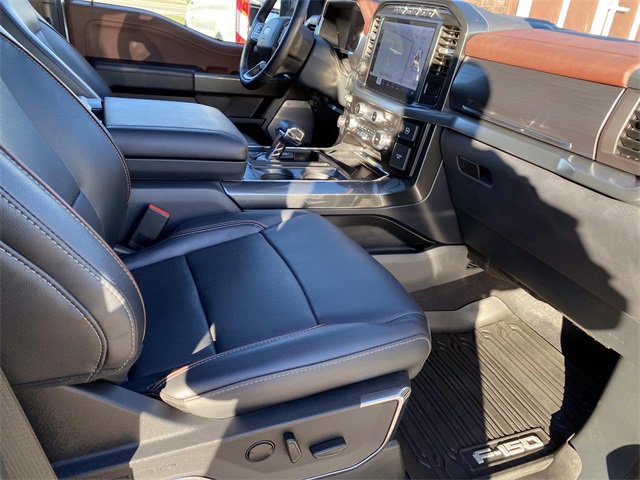 Used 2023 Ford F150 Lariat w/ Max Trailer Tow Package image 31