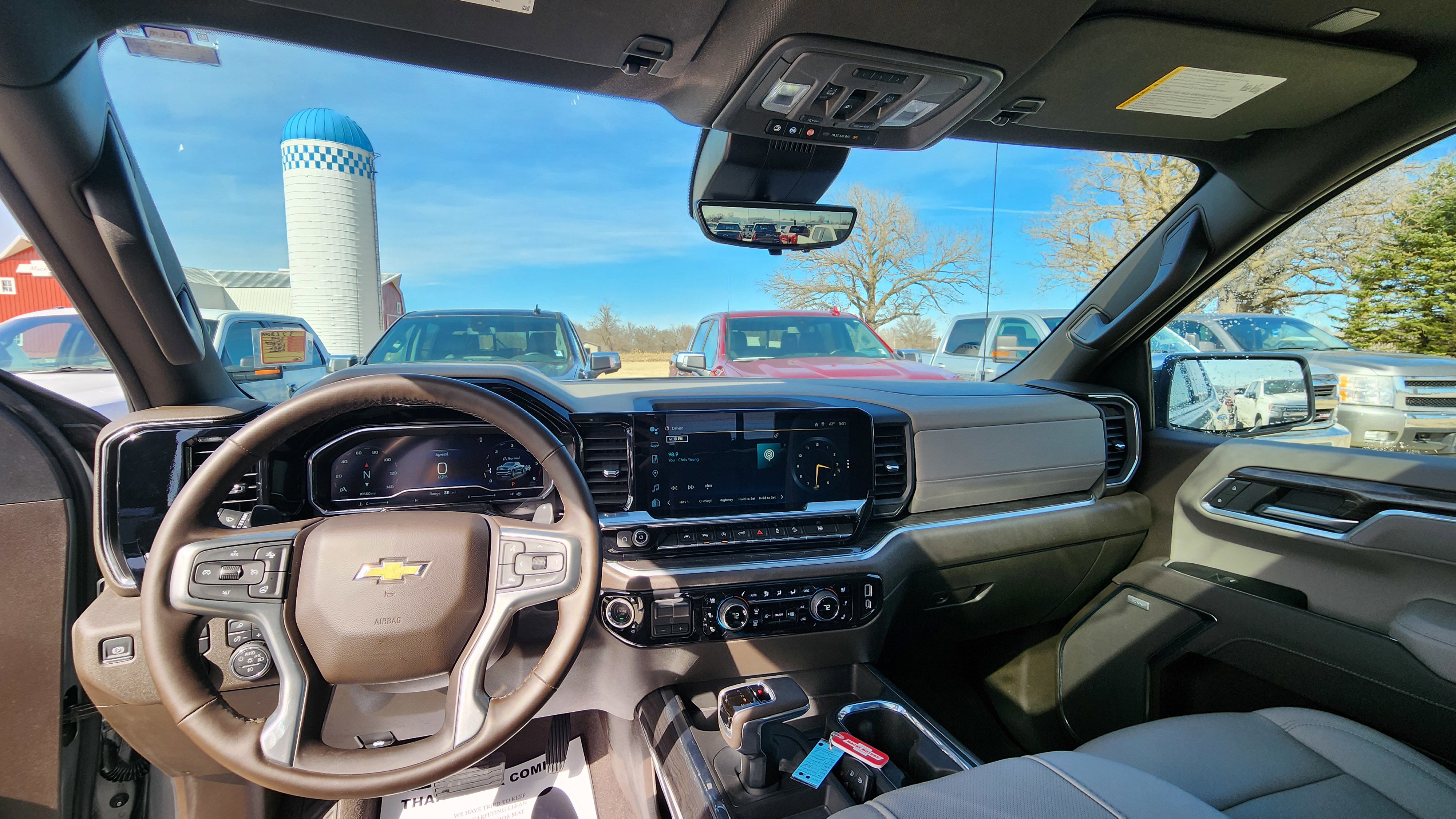 Used 2025 Chevrolet Silverado 1500 LTZ w/ LTZ Premium Package image 23