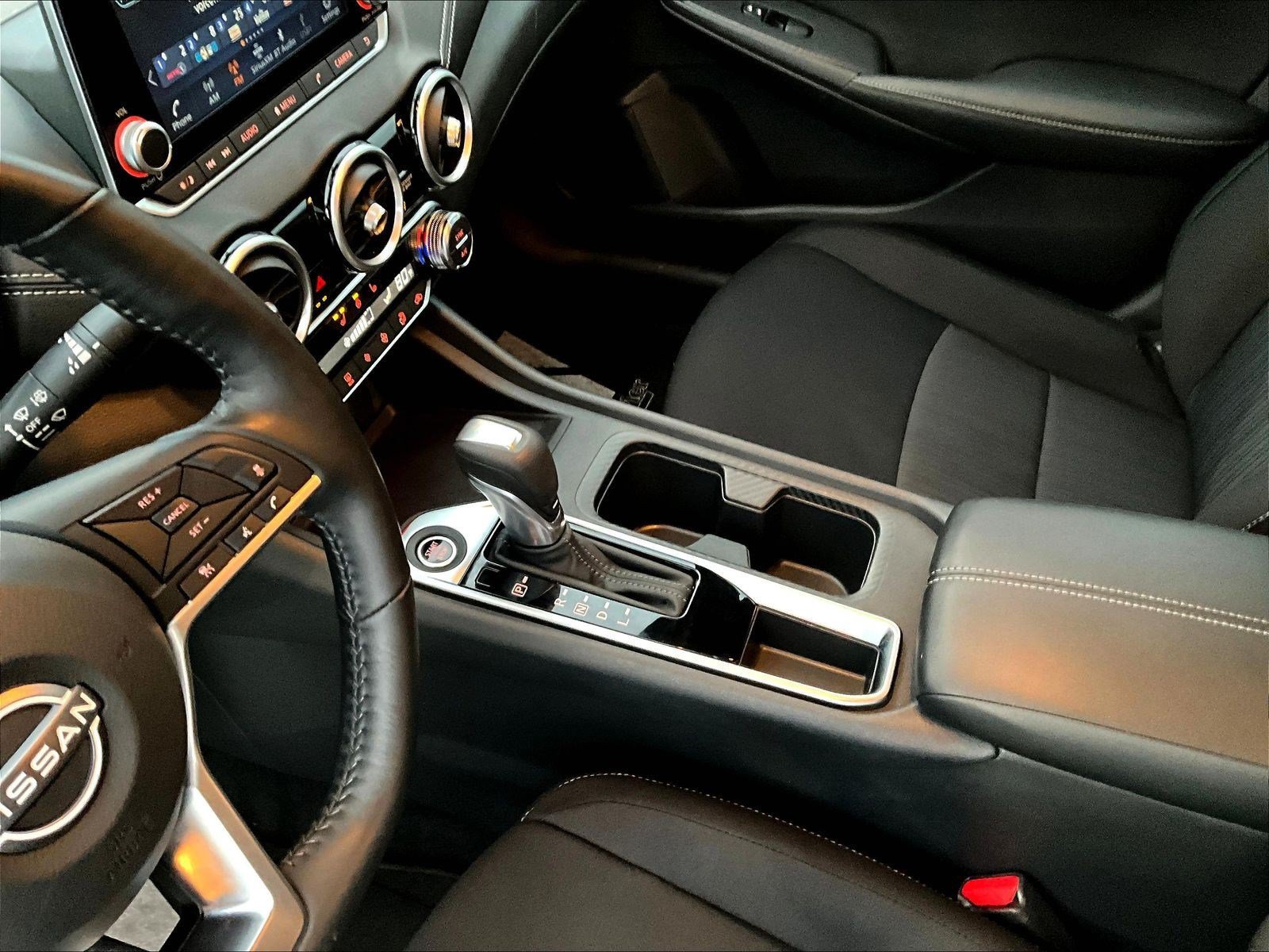 Used 2025 Nissan Sentra SV w/ All-Weather Package FWD image 18