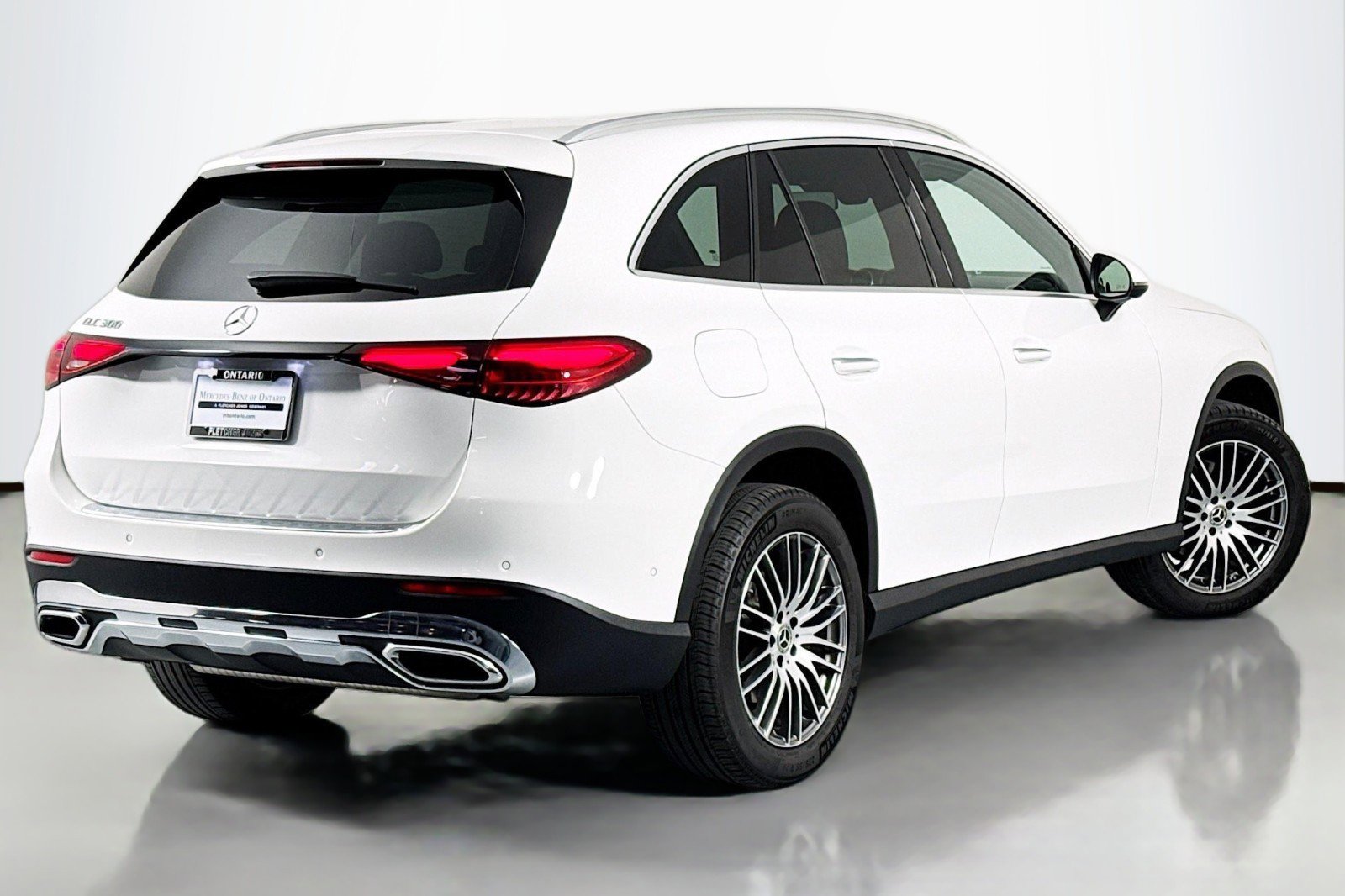 Certified 2026 Mercedes-Benz GLC 300 image 11