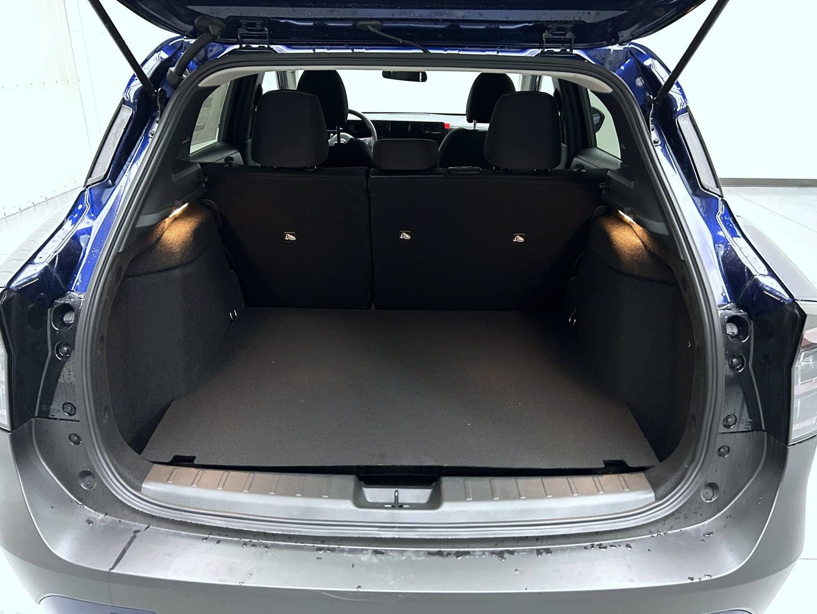 New 2027 Nissan Kicks SV AWD/4WD image 21