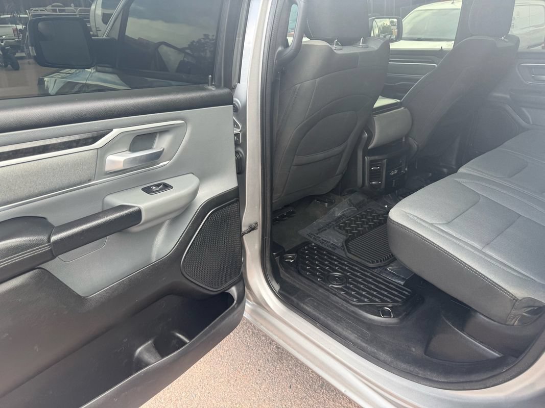 Used 2022 RAM 1500 Big Horn AWD/4WD image 23