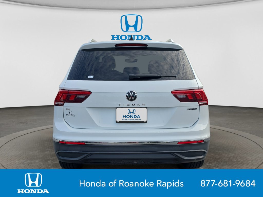 Used 2022 Volkswagen Tiguan SE AWD/4WD image 4