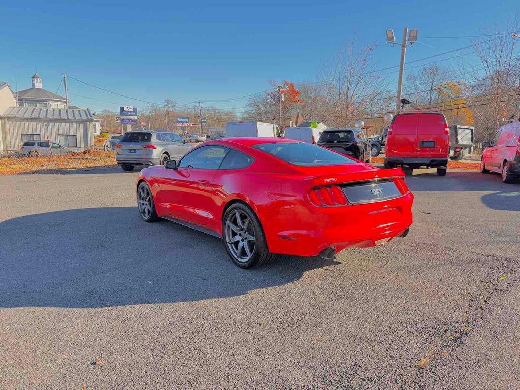 Used 2016 Ford Mustang GT image 5