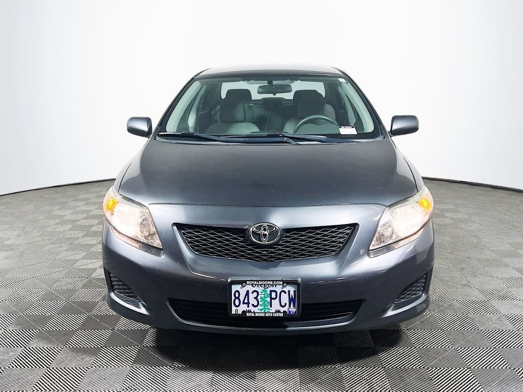Used 2010 Toyota Corolla LE FWD image 2