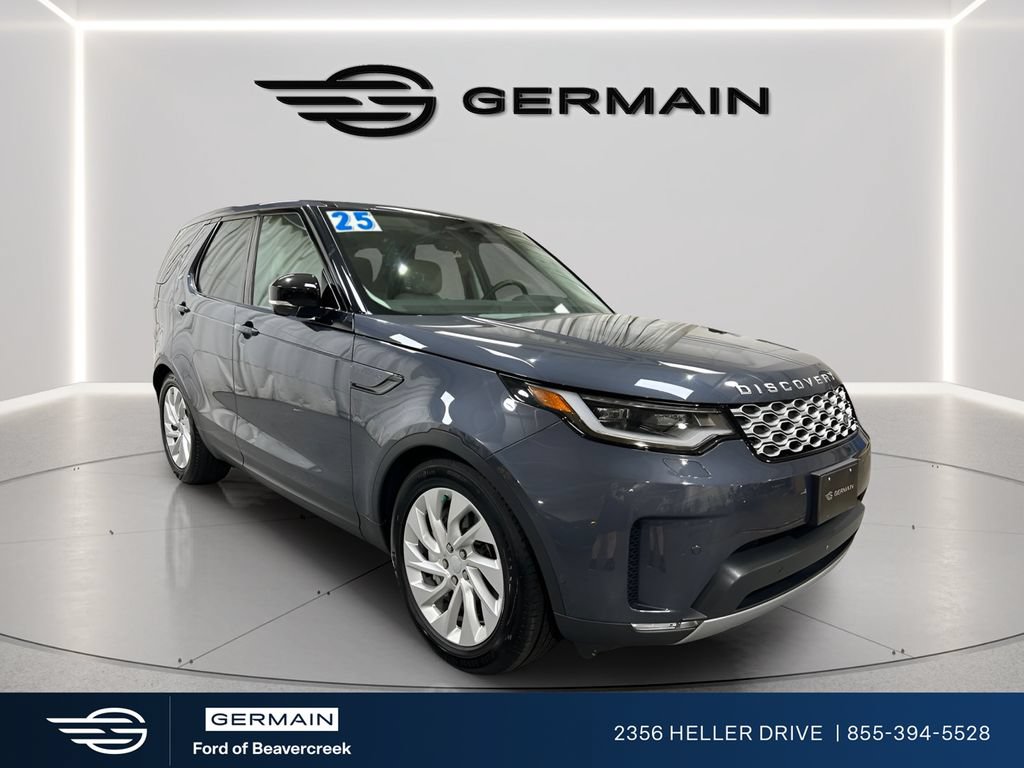 Used 2025 Land Rover Discovery S AWD/4WD image 2