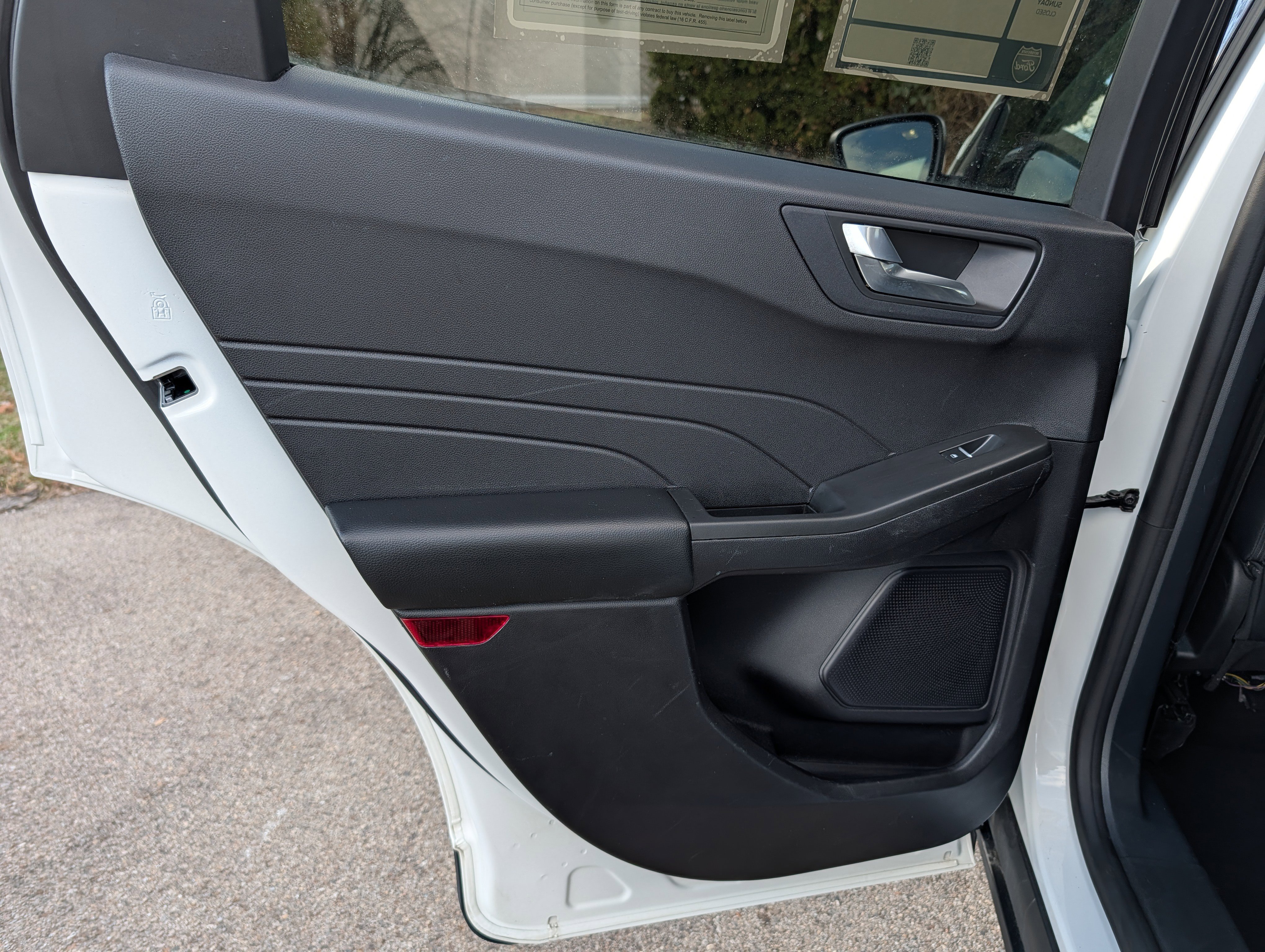 Used 2022 Ford Escape SEL w/ SEL Stealth AWD Package image 33