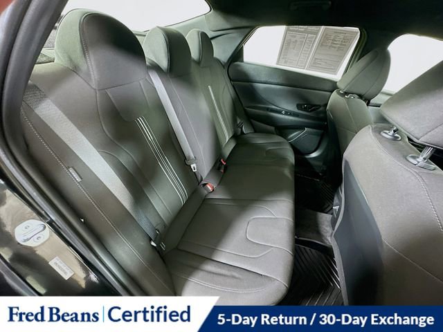 Certified 2025 Hyundai Elantra Sport image 26