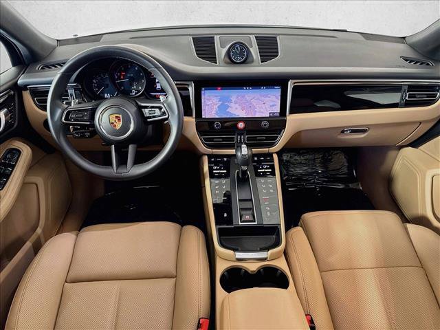 Certified 2026 Porsche Macan Turbo AWD/4WD image 20