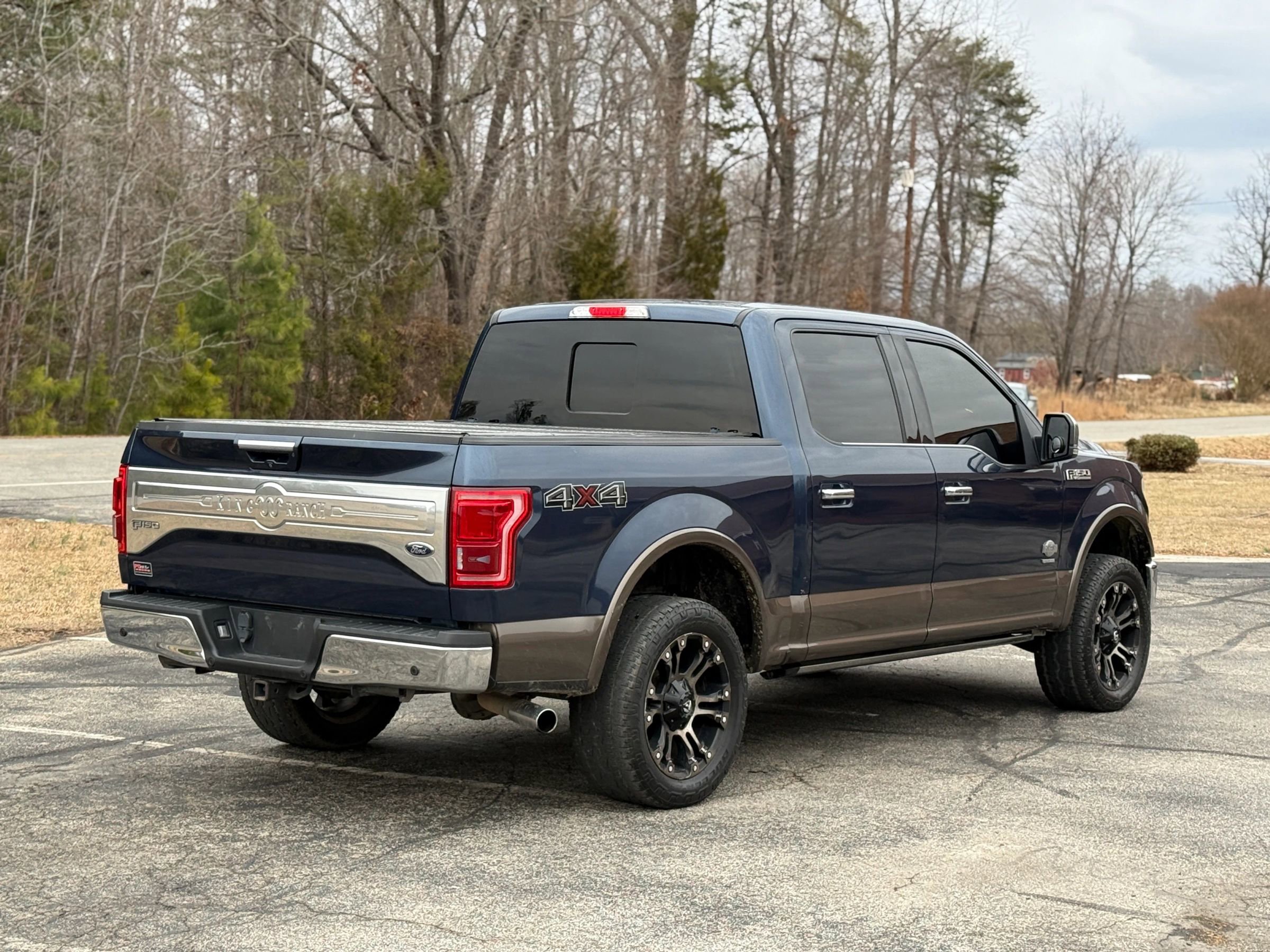 Used 2015 Ford F150 King Ranch w/ Equipment Group 601A Luxury image 4