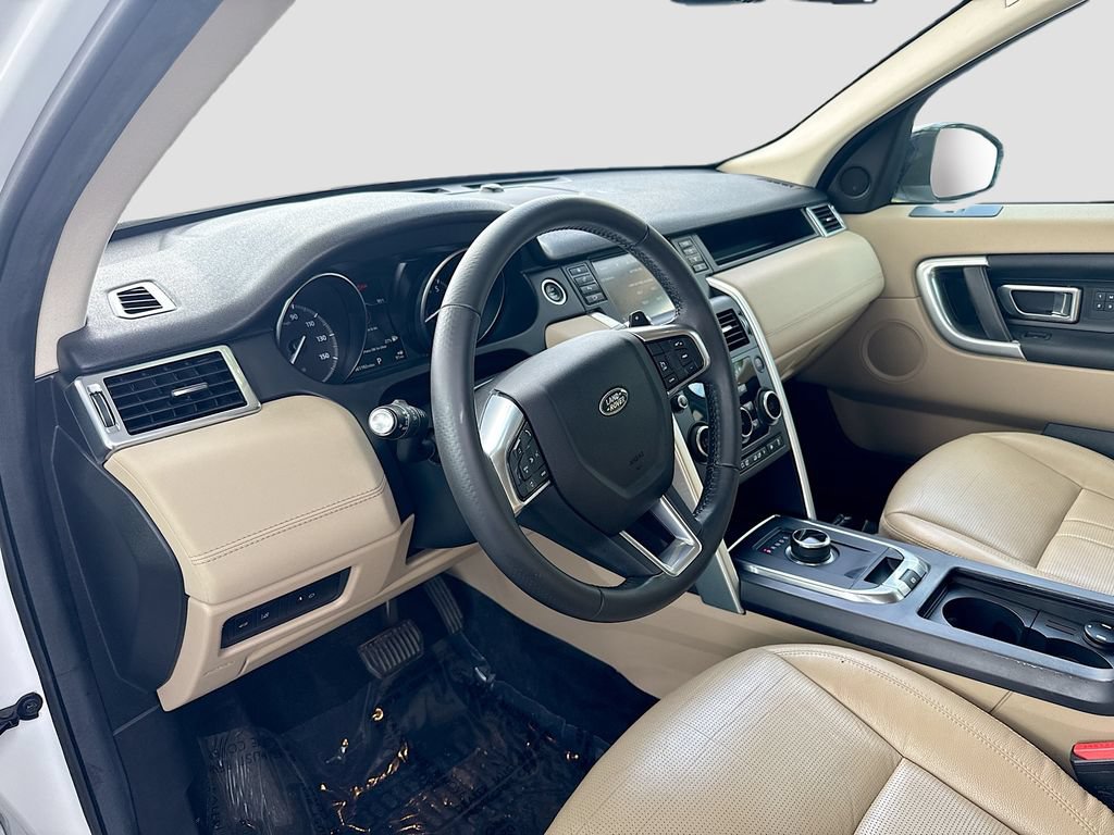 Used 2018 Land Rover Discovery Sport HSE AWD/4WD image 9