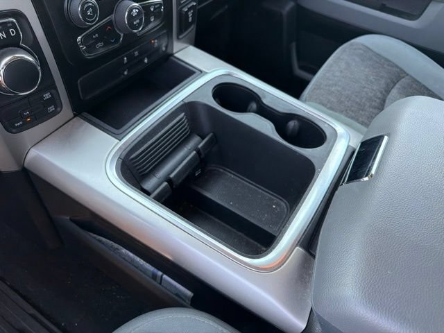Used 2017 RAM 1500 Classic SLT w/ SLT Plus D←cor Group AWD/4WD image 25
