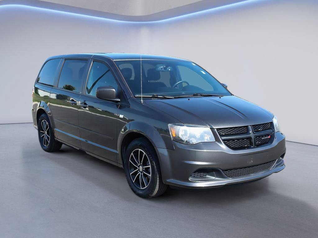 Used 2014 Dodge Grand Caravan SE FWD image 10