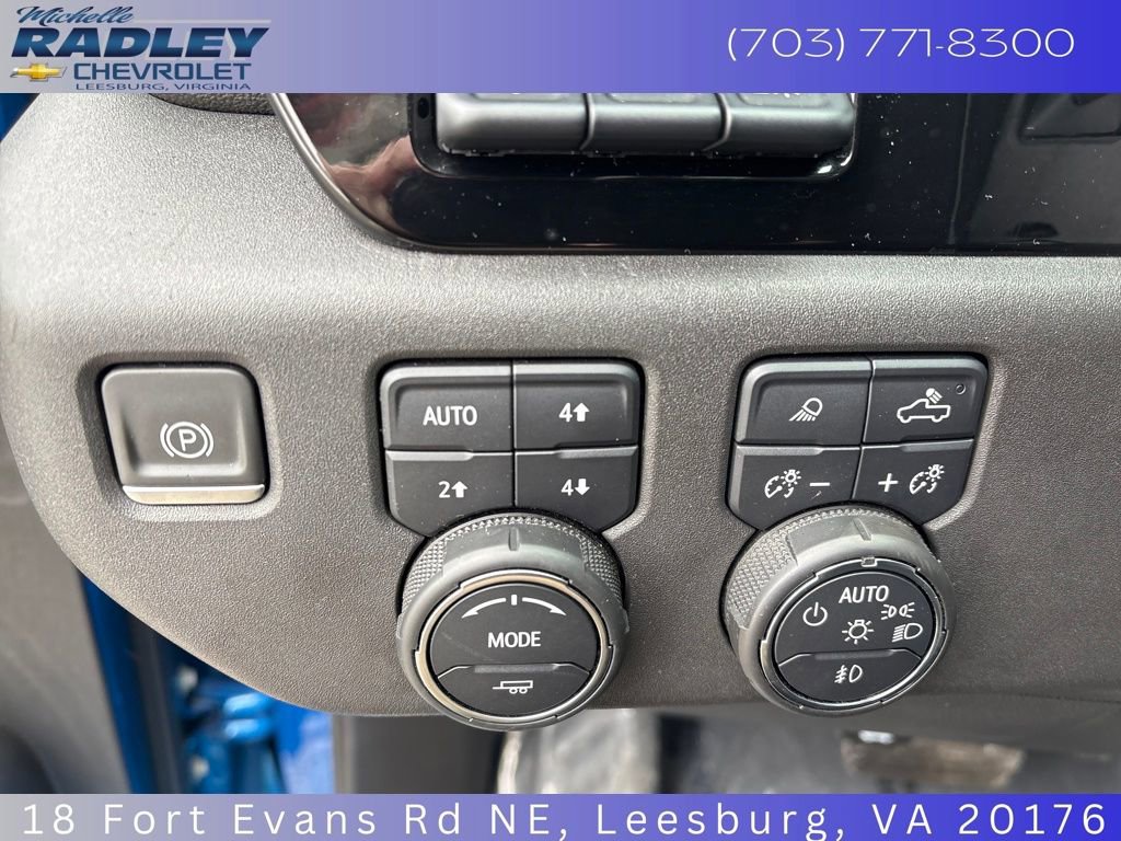 Certified 2022 Chevrolet Silverado 1500 ZR2 w/ Technology Package image 17