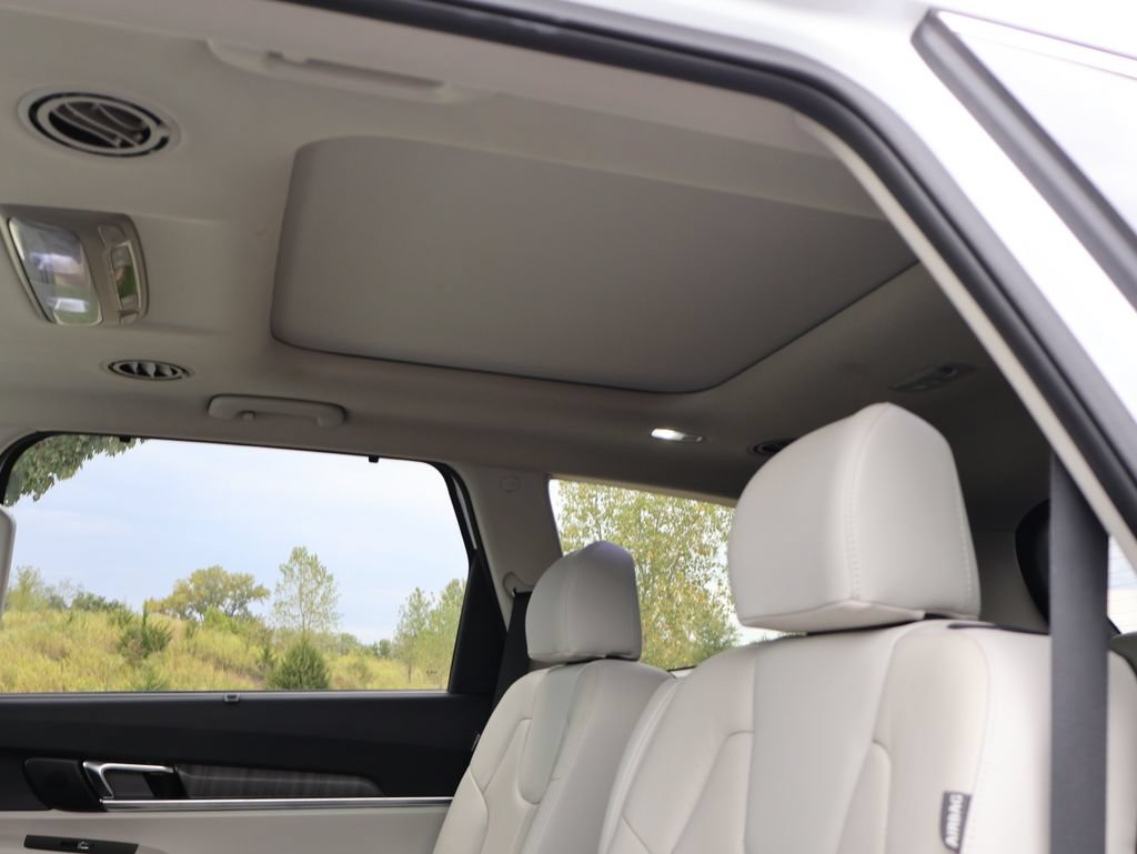 Used 2024 Kia Telluride SX AWD/4WD image 14