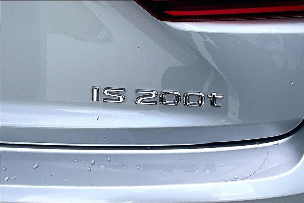 Used 2016 Lexus IS 200t RWD image 24
