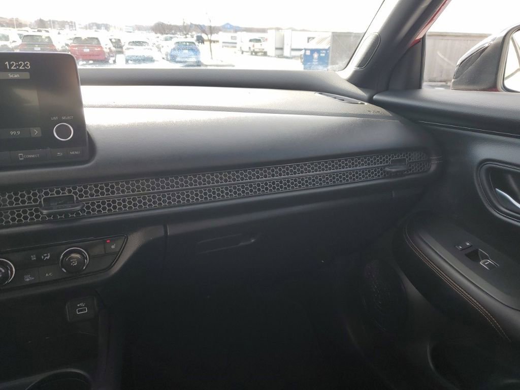 Used 2024 Honda HR-V Sport image 21