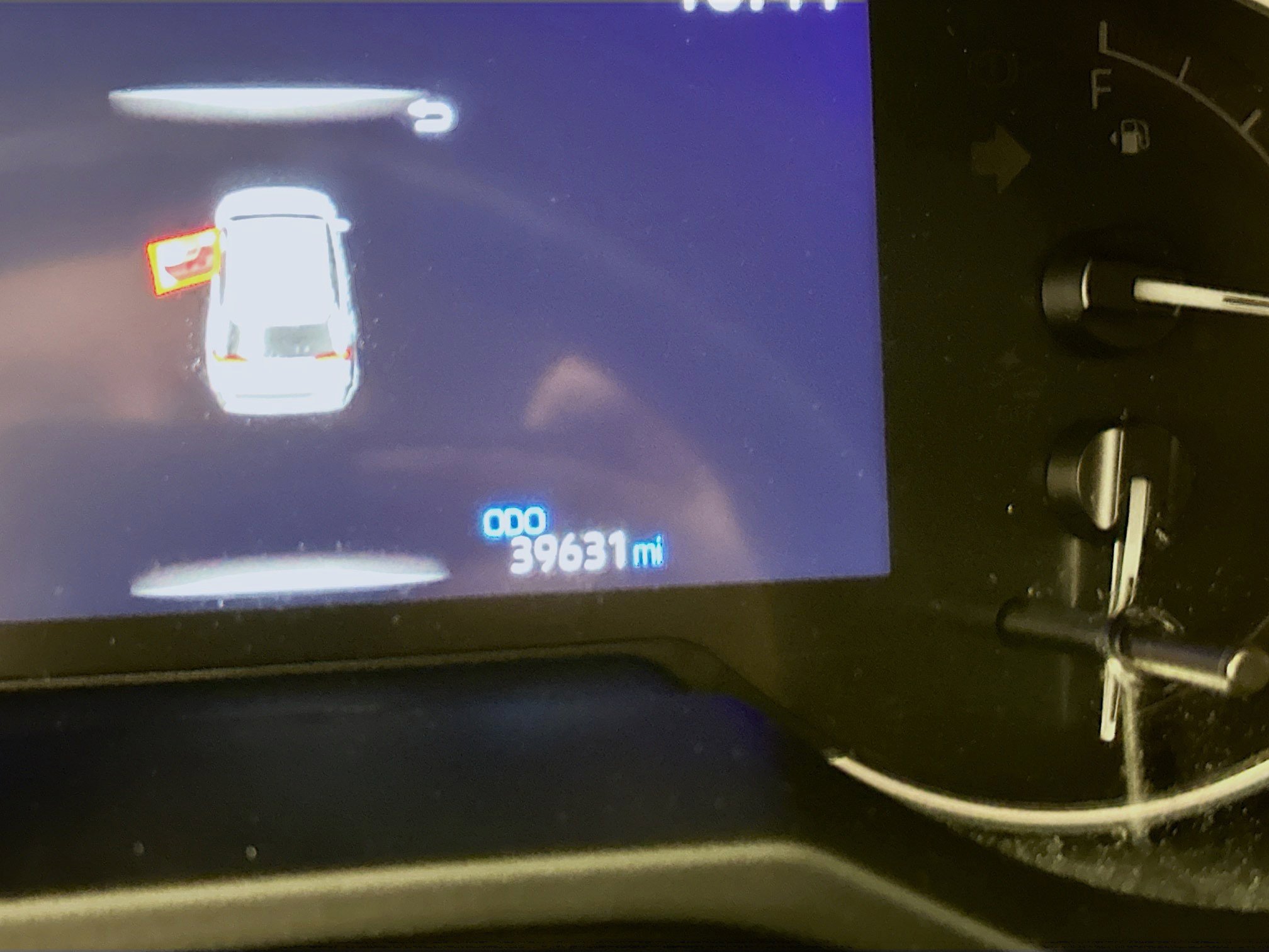 Used 2024 Toyota RAV4 LE image 19