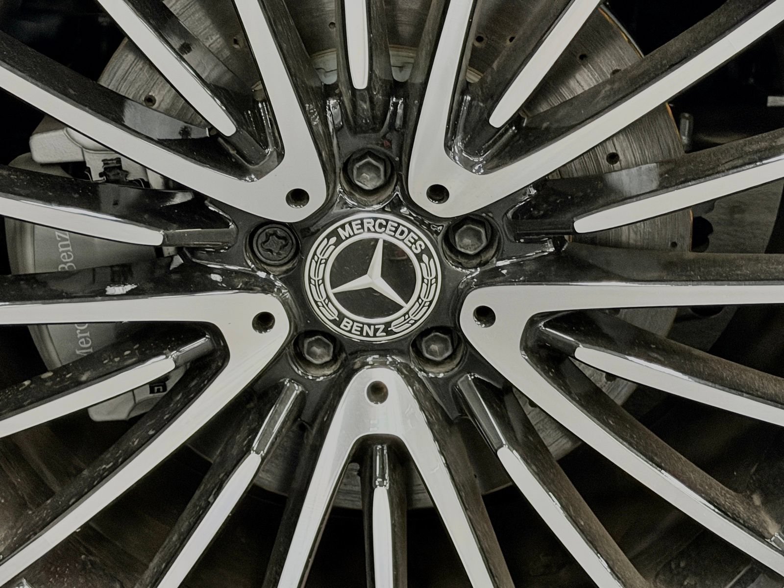Used 2024 Mercedes-Benz S 500 4MATIC image 18