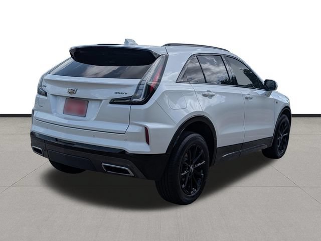 Used 2024 Cadillac XT4 Sport w/ Cold Weather Package AWD/4WD image 5