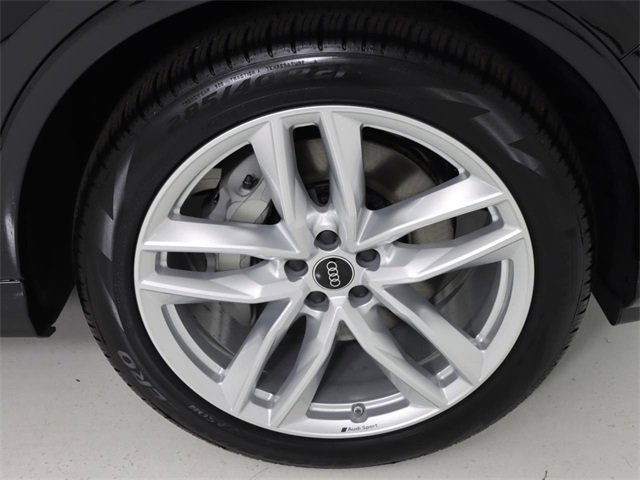 New 2025 Audi Q7 3.0T Premium Plus image 9