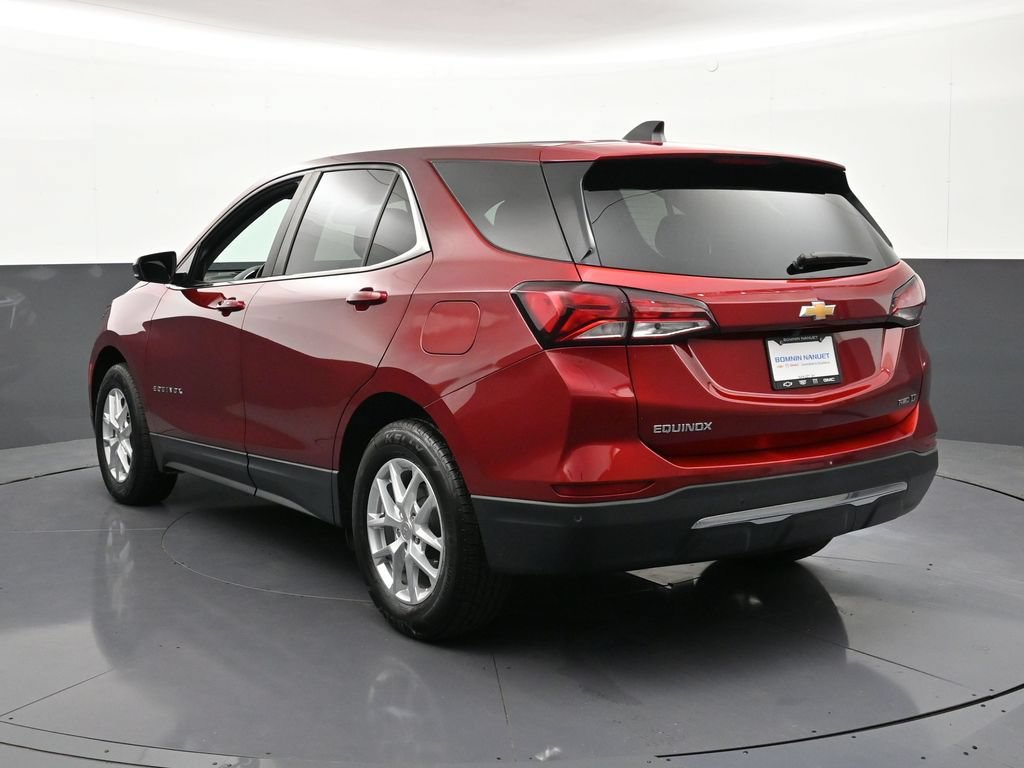 Used 2024 Chevrolet Equinox LT AWD/4WD image 3