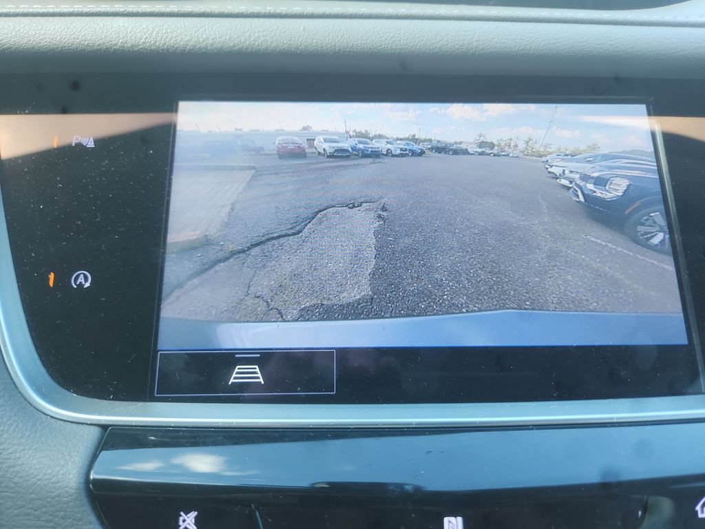Used 2021 Cadillac XT5 Premium Luxury w/ LPO, Floor Liner Package FWD image 14