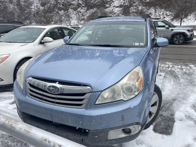 Used 2011 Subaru Outback 2.5i Premium w/ All-Weather Pkg image 3