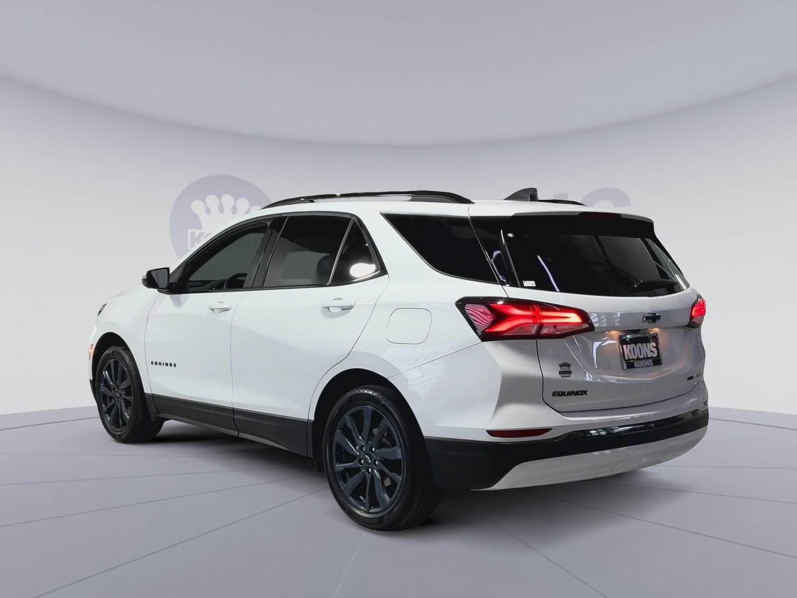 Used 2022 Chevrolet Equinox RS w/ RS Leather Package image 8