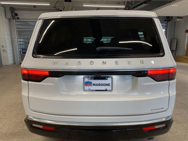 Used 2024 Jeep Wagoneer Series II AWD/4WD image 6