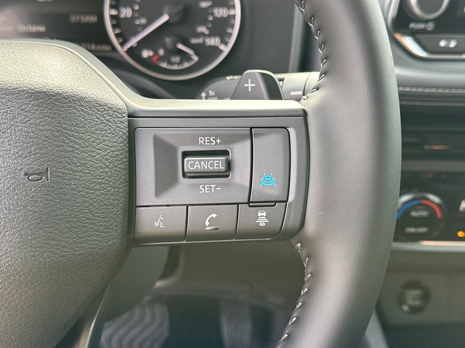 New 2026 Nissan Rogue SV image 27