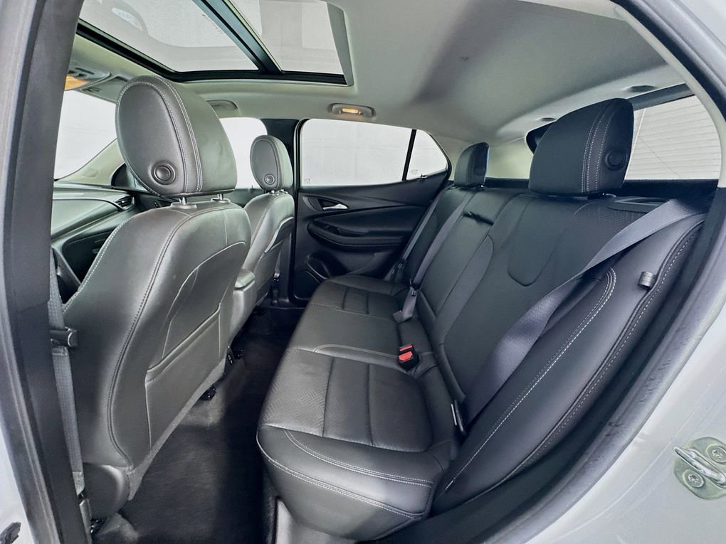 Used 2023 Buick Encore GX Essence w/ Experience Buick Package FWD image 23