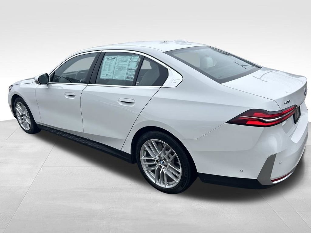 Used 2024 BMW 530i xDrive w/ Premium Package image 3