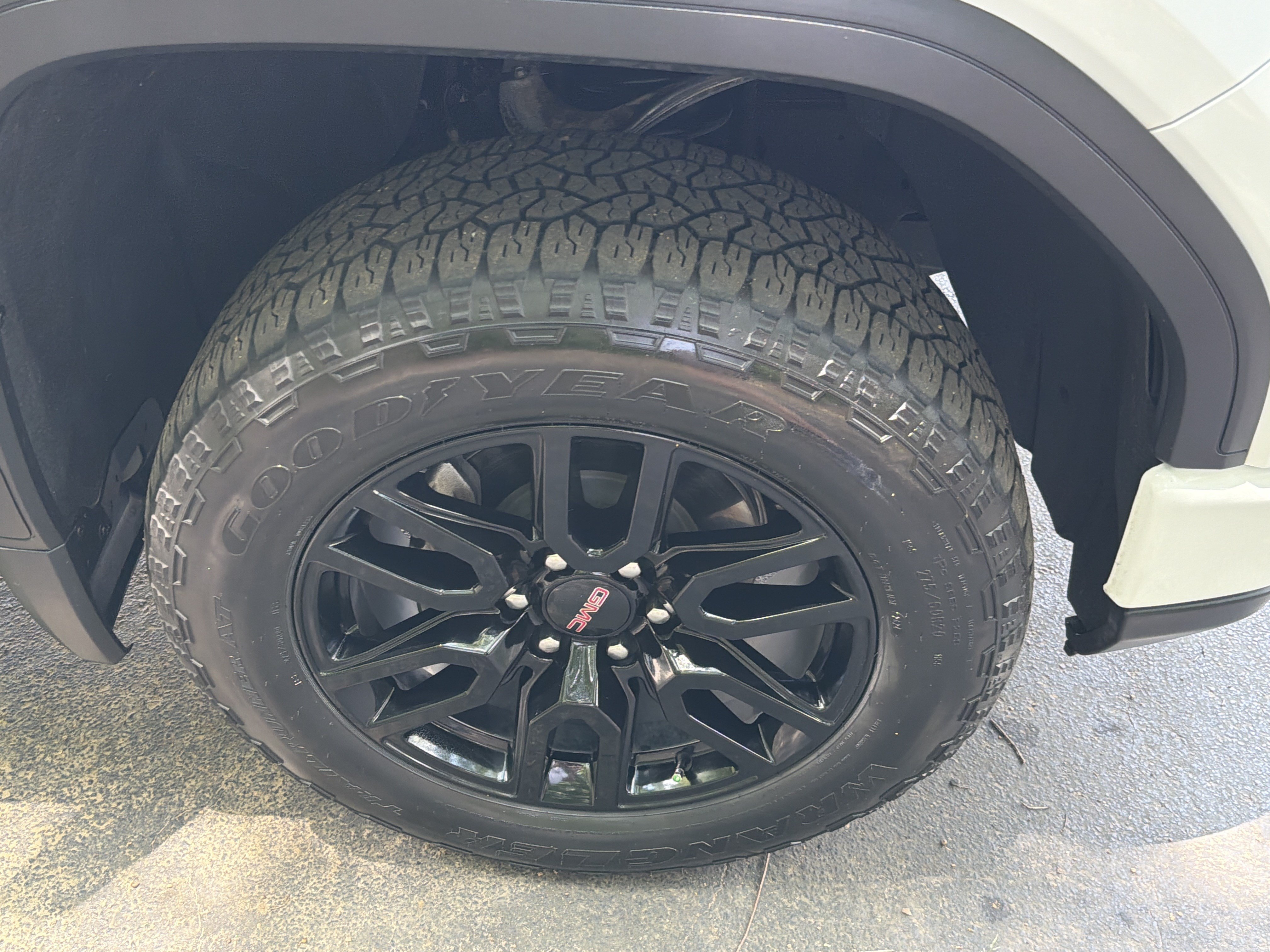 Certified 2024 GMC Sierra 1500 Elevation AWD/4WD image 12