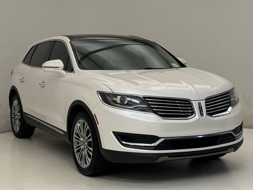 Used 2016 Lincoln MKX Reserve FWD image 4