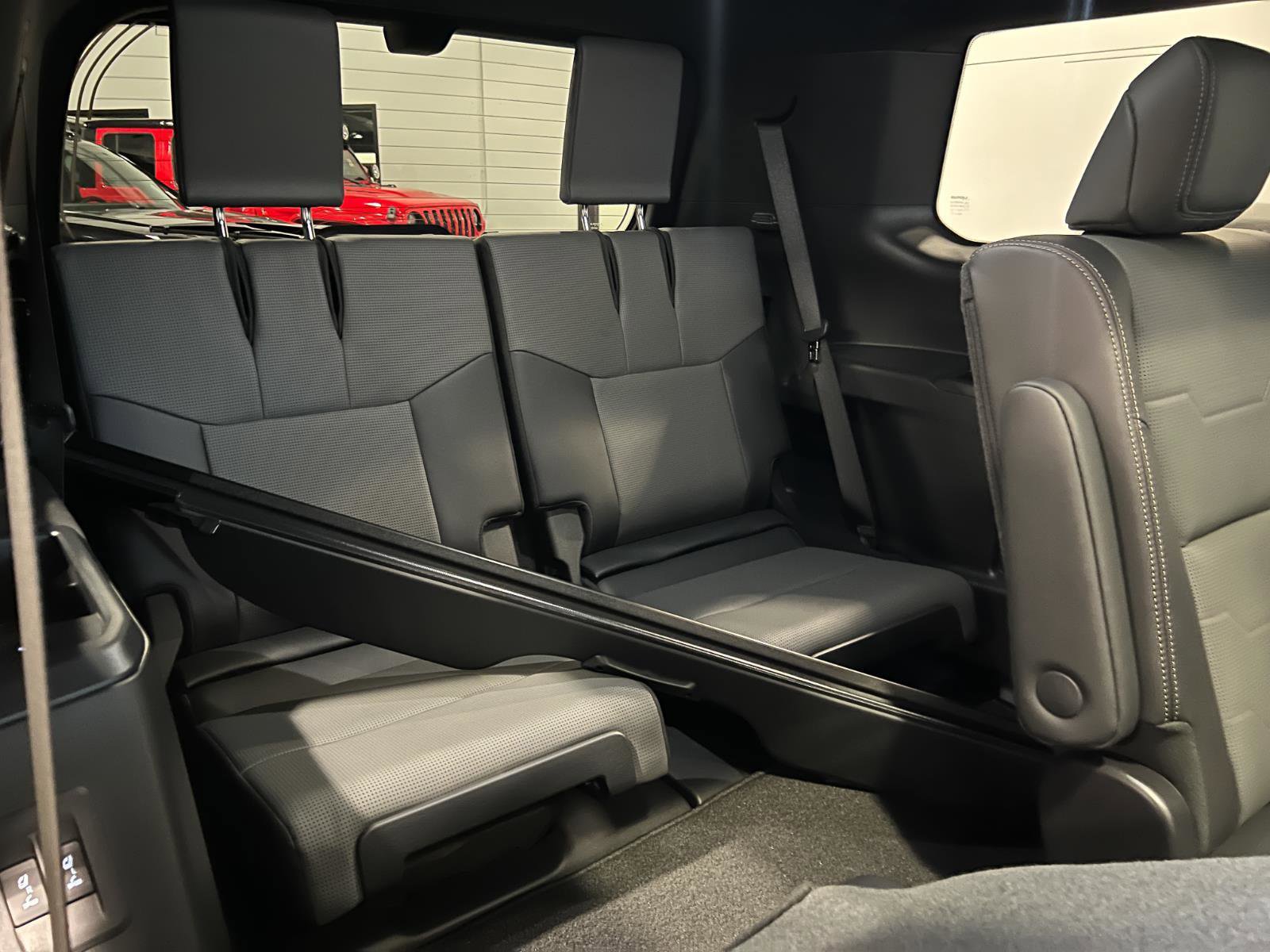 Used 2026 Lexus GX 550 w/ Cold Area Package image 41