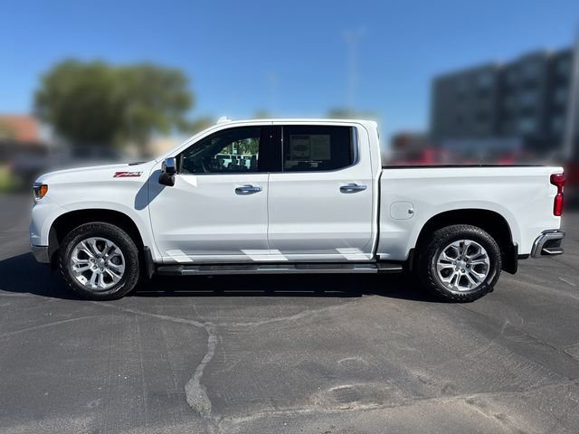 Used 2025 Chevrolet Silverado 1500 LTZ AWD/4WD image 2